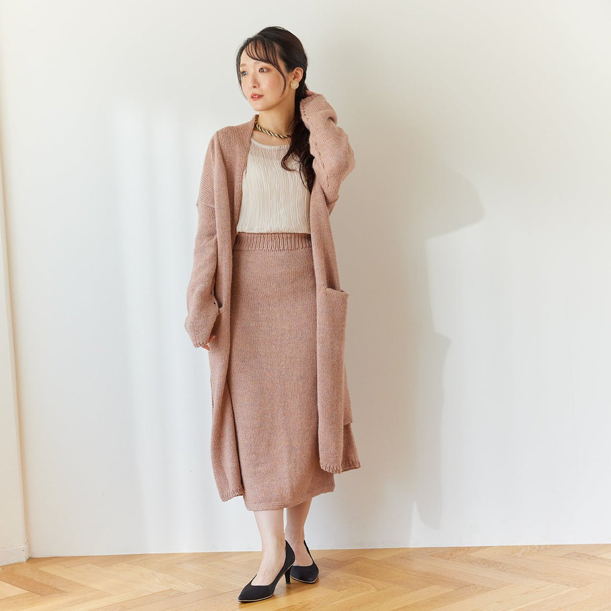 ペルー産🇵🇪ベビーアルパカ100％のロングカーディガン ”BABY ALPACA BASICS LONG ROBE” – Celeste